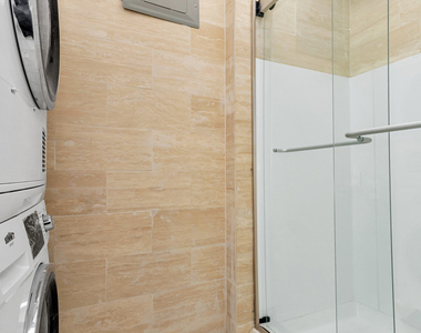 369 Lexington Avenue - Photo Thumbnail 9