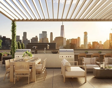 280 East Houston Street - Photo Thumbnail 5