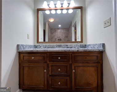 195 Deerfield Road - Photo Thumbnail 19