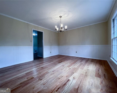 195 Deerfield Road - Photo Thumbnail 5