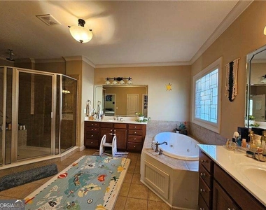 10924 Waters Road - Photo Thumbnail 27