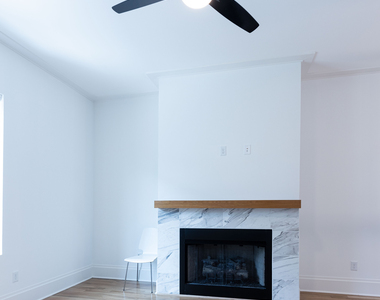 1836 Memorial Drive Se - Photo Thumbnail 2