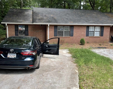 150 Hunters Lane - Photo Thumbnail 1