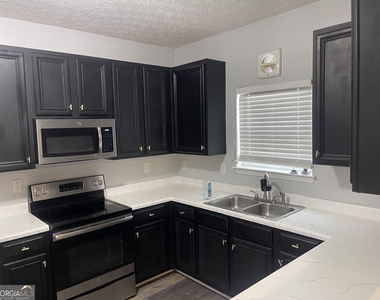 11053 Aliyah Drive - Photo Thumbnail 6