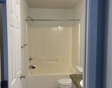 11053 Aliyah Drive - Photo Thumbnail 20