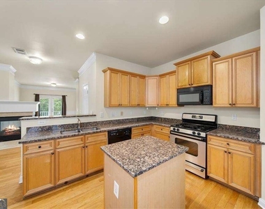 205 16th Street Nw - Photo Thumbnail 24
