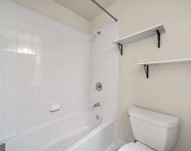 205 16th Street Nw - Photo Thumbnail 9