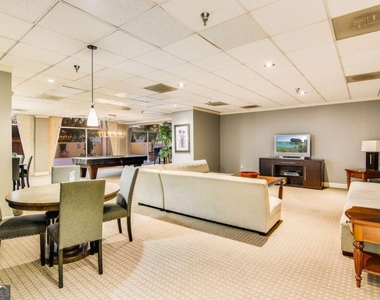 2479 Peachtree Road Ne - Photo Thumbnail 14