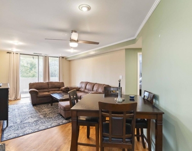 1501 Clairmont Road - Photo Thumbnail 7