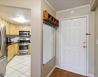 1501 Clairmont Road - Photo Thumbnail 4
