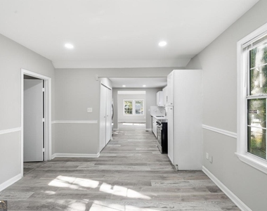 3024 Grand Avenue Sw - Photo Thumbnail 8