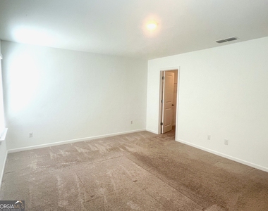 205 Bald Avenue - Photo Thumbnail 25