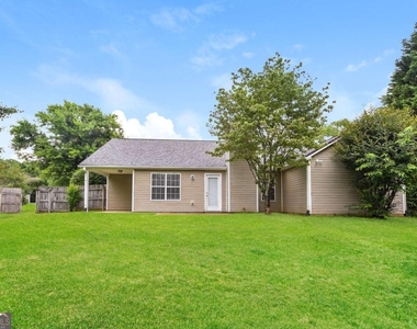1525 Julianna Drive - Photo Thumbnail 3