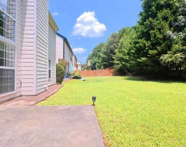 135 Friars Head Drive - Photo Thumbnail 33