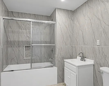 81 Willoughby Street - Photo Thumbnail 4