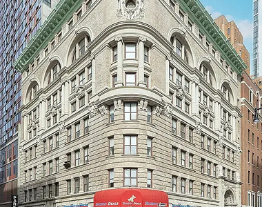 81 Willoughby Street - Photo Thumbnail 7