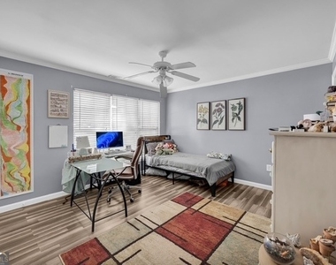 490 Barnett Shoals Road - Photo Thumbnail 15