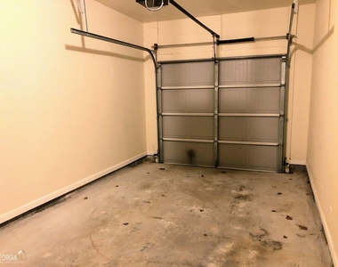 127 Red Maple Drive - Photo Thumbnail 17