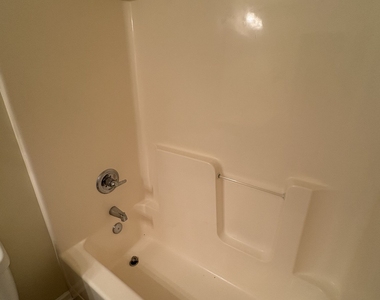 127 Red Maple Drive - Photo Thumbnail 28