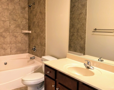 127 Red Maple Drive - Photo Thumbnail 13