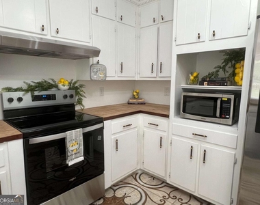 5262 Kurt Lane Sw - Photo Thumbnail 5