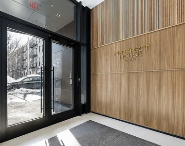 953 Dean Street - Photo Thumbnail 10