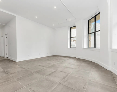 81 Willoughby Street - Photo Thumbnail 6