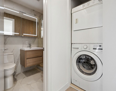 180 Eagle Street - Photo Thumbnail 3