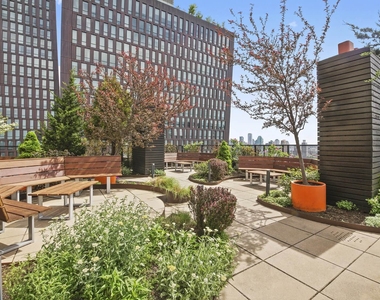 401 E 34th St - Photo Thumbnail 48