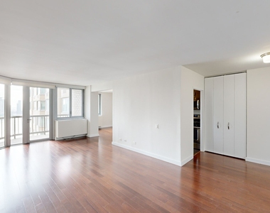401 E 34th St - Photo Thumbnail 2