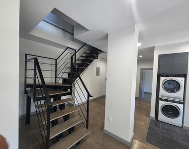 550 West 157th Street - Photo Thumbnail 2