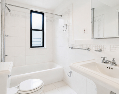 111 East 80th Street - Photo Thumbnail 7