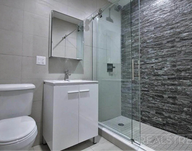 275 Linden Street - Photo Thumbnail 4