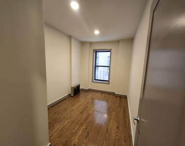 601 West 151st Street - Photo Thumbnail 4