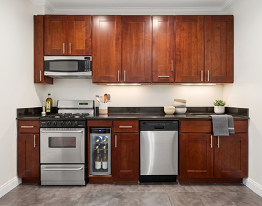 326 East 100th Street - Photo Thumbnail 1