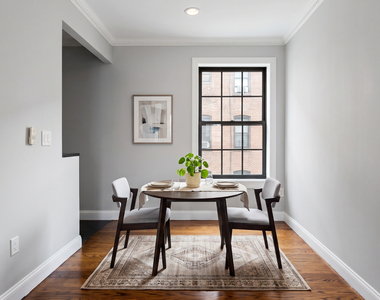 326 East 100th Street - Photo Thumbnail 5
