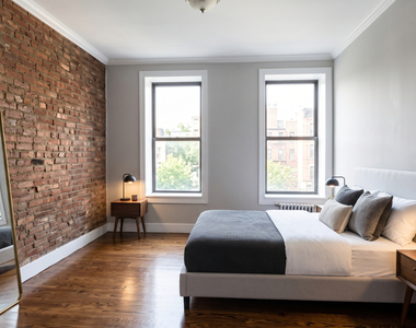 326 East 100th Street - Photo Thumbnail 2