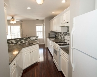 1602 Windsor Ct - Photo Thumbnail 11