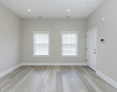 803 Springfield Ave - Photo Thumbnail 7