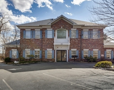 803 Springfield Ave - Photo Thumbnail 13
