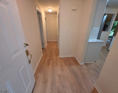 87 Junco Ct - Photo Thumbnail 2