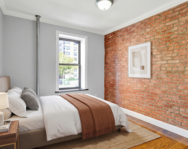 314 East 106th Street - Photo Thumbnail 6
