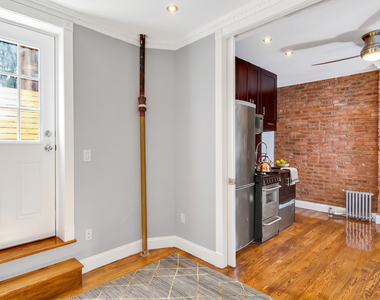 314 East 106th Street - Photo Thumbnail 2