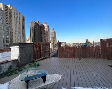 509 East 87th Street - Photo Thumbnail 4