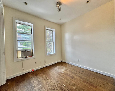 295 Maujer Street - Photo Thumbnail 5