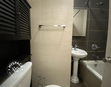 295 Maujer Street - Photo Thumbnail 9