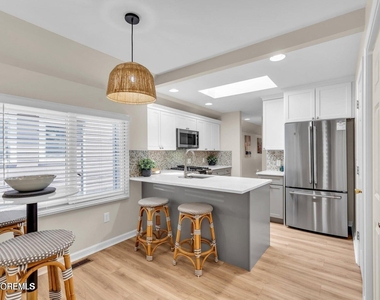 520 Brighton Avenue - Photo Thumbnail 11