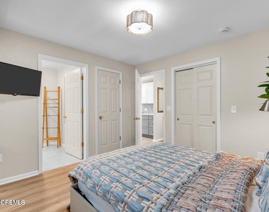 520 Brighton Avenue - Photo Thumbnail 17