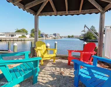 1345 Bay Avenue - Photo Thumbnail 12