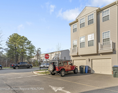 1 Kyle Drive - Photo Thumbnail 22